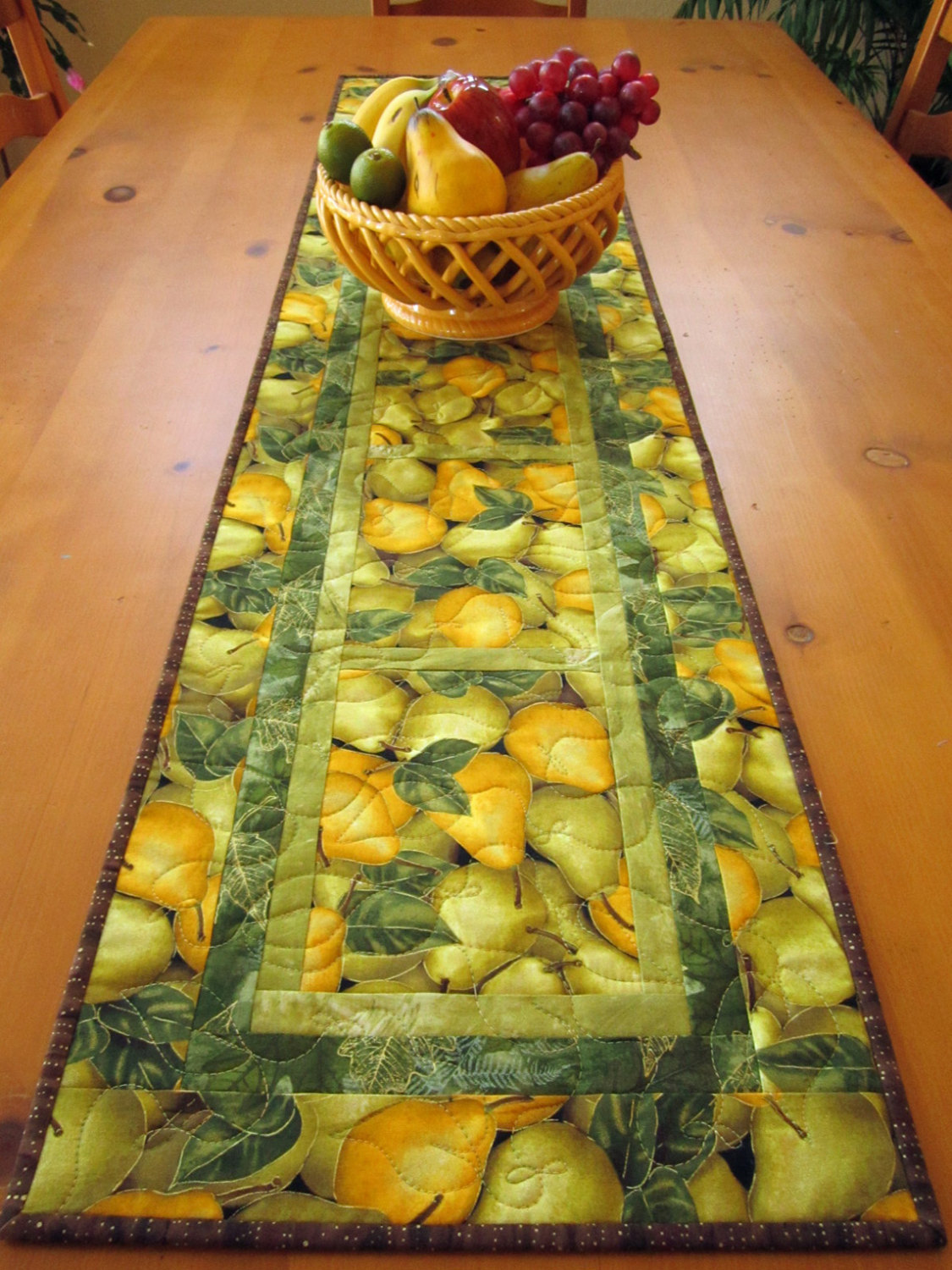 Handmade Quilted Table Runner Pears on Luulla