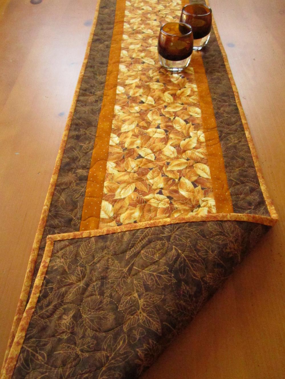 Fall Leaves Table Runner on Luulla