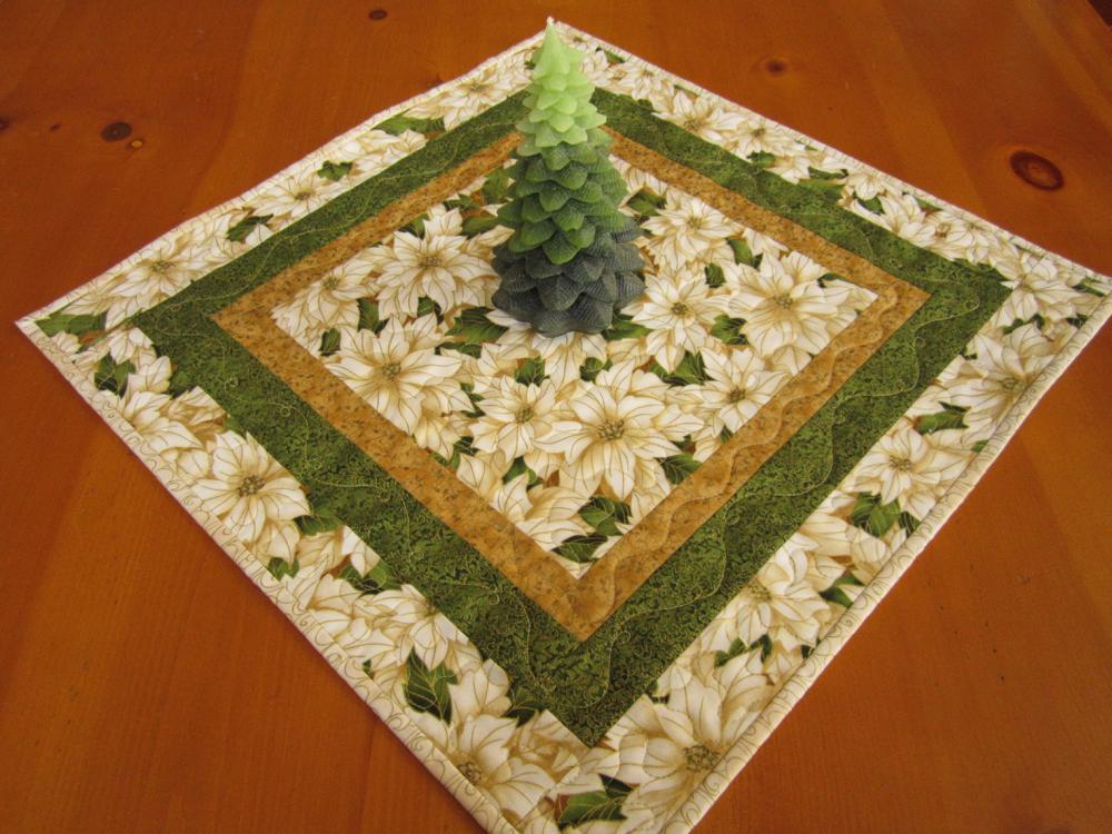 pop-of-poinsettia-quilt-patterns-applique-table-runner-applique-quilts