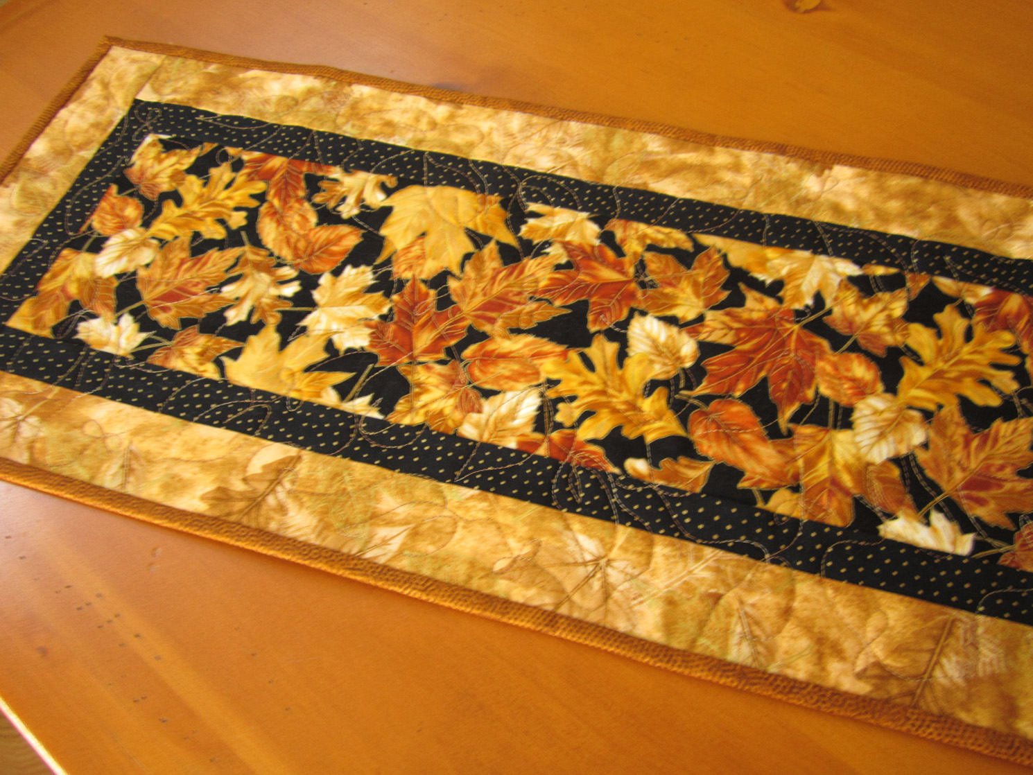 Gold Leaves Fall Table Runner on Luulla