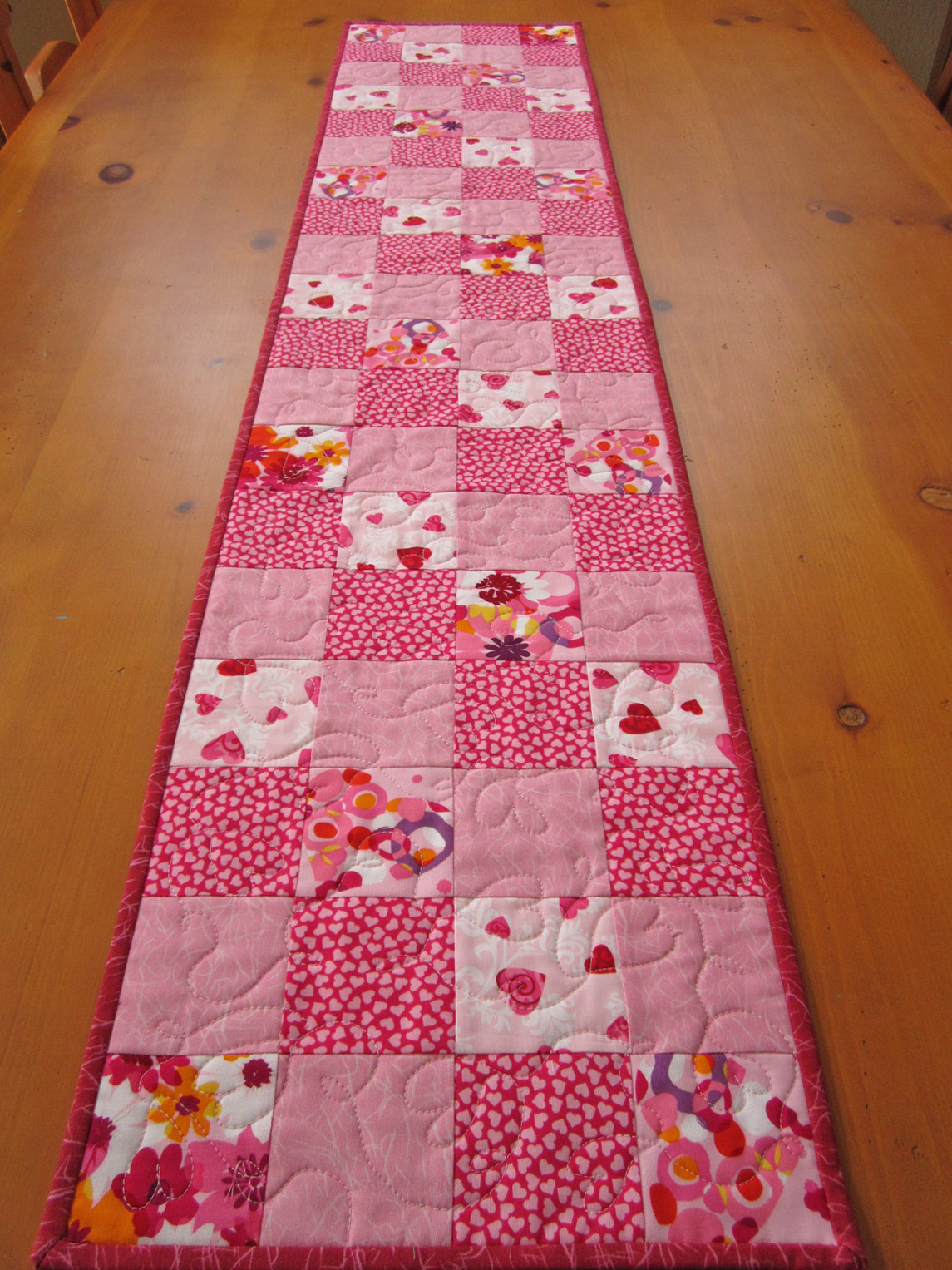 Quilted Table Runner Hearts on Luulla